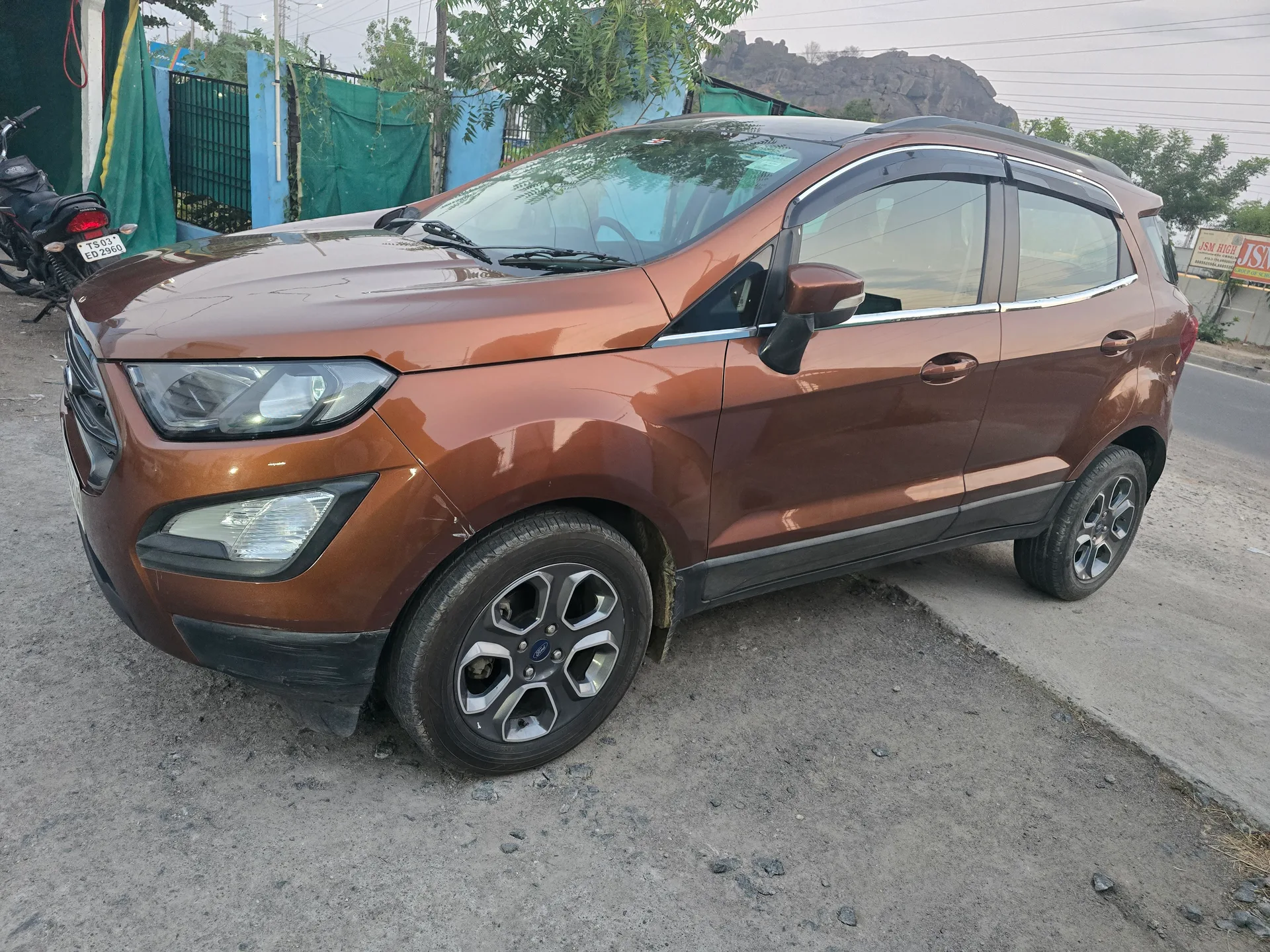 Ford Ecosport sportz edition